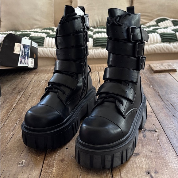Current Mood Shoes - Current Mood Matte Buckke Strap Chunky Combat Boots - NIB